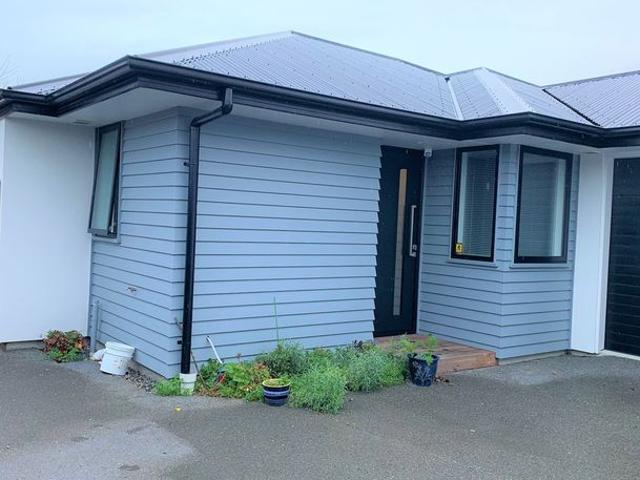 House for rent in Chaslands, Canterbury