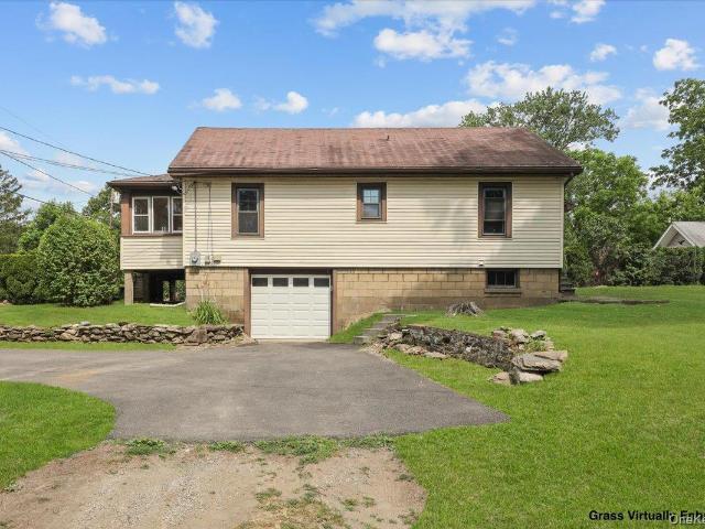 House for sale in Hyde Park, New York