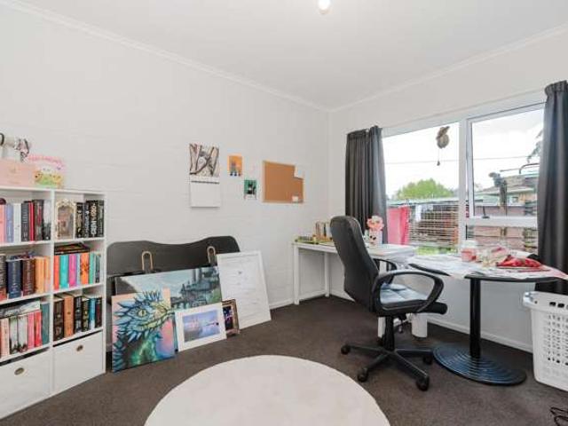 House for sale in Bader, Hamilton City