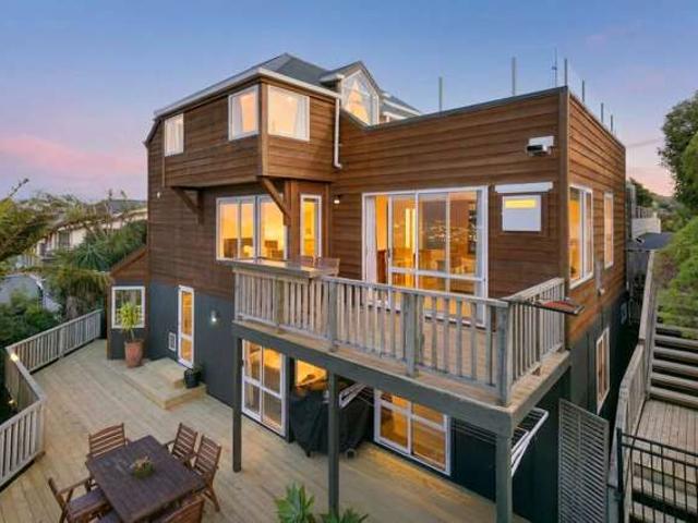 House for sale in Khandallah, Wellington
