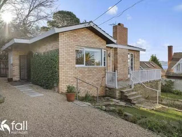 House for rent in Sandy Bay