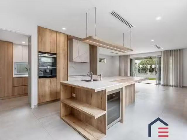 House for rent in Stirling, Western Australia