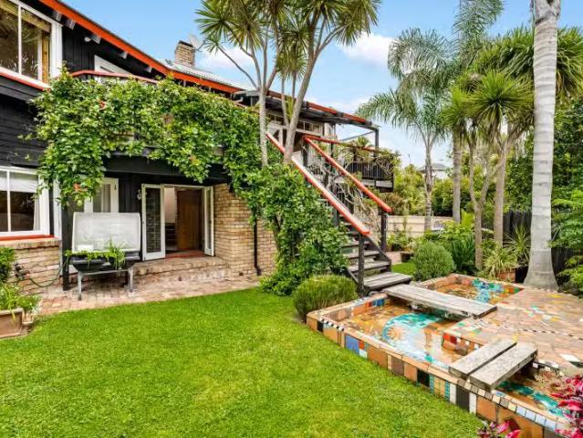 House for sale in Auckland, Oroua County