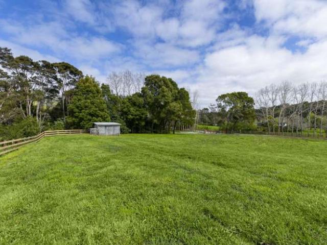 Land for sale in Kawau Island