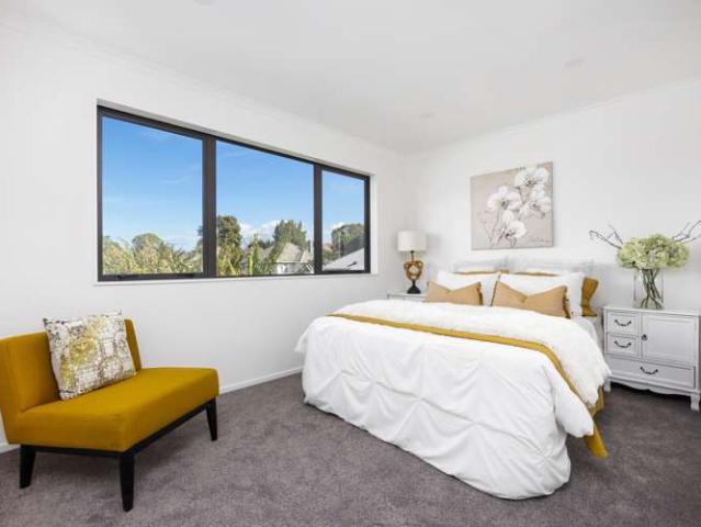 House for sale in Point England