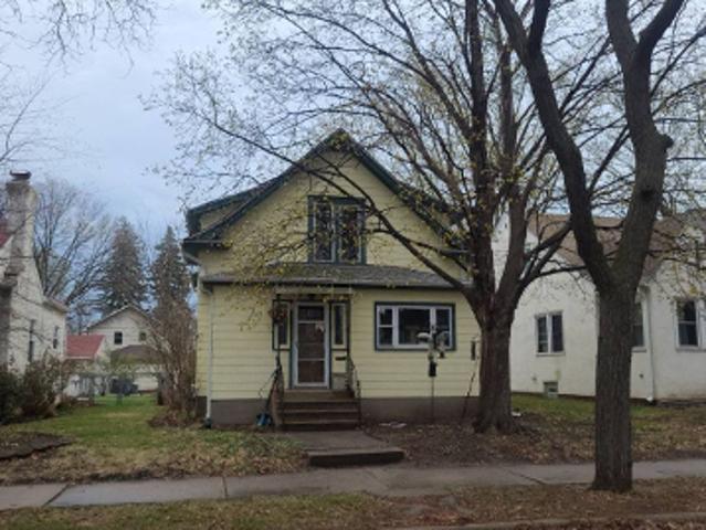 House for sale in Hennepin, Minnesota