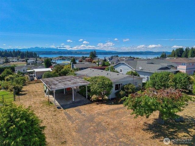 House for sale in Hansville, Washington
