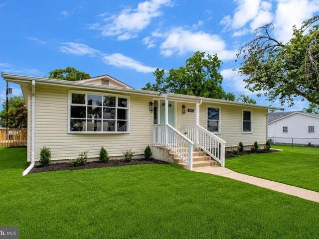 House for sale in Chesapeake Beach, Maryland