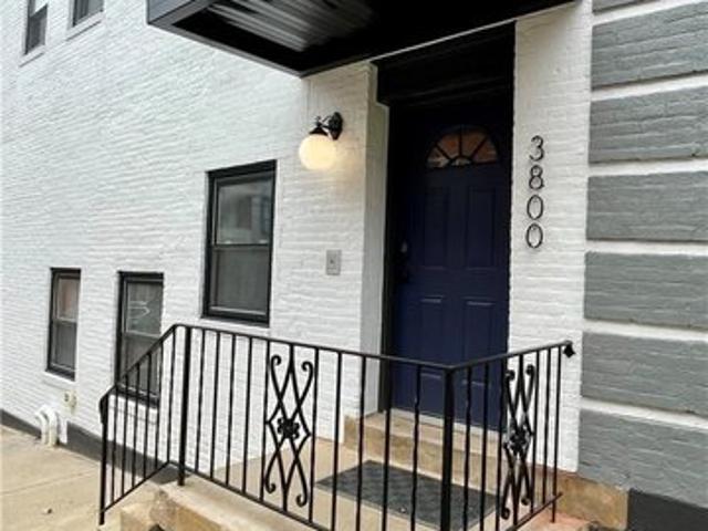 House for sale in Pittsburg, Pennsylvania