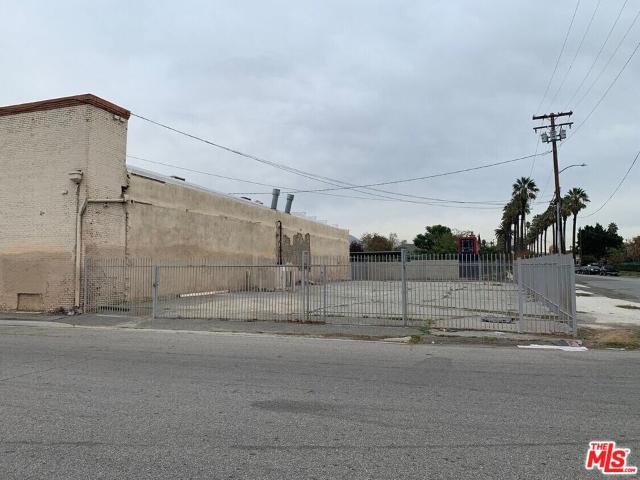 Land for sale in Riverside, California
