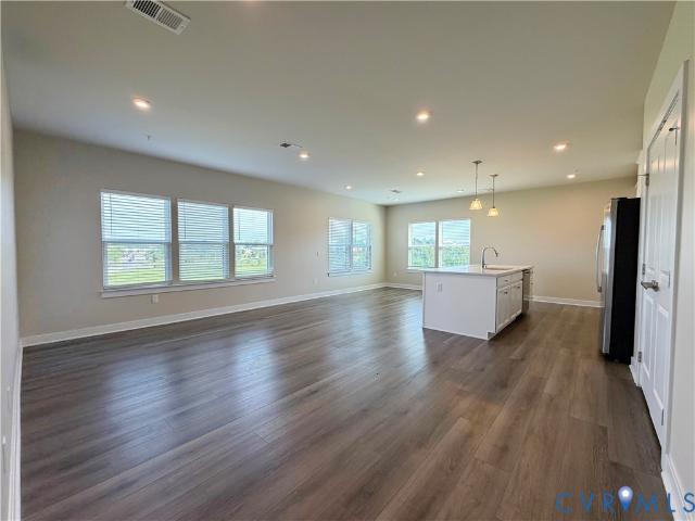 Condo for sale in Virginia