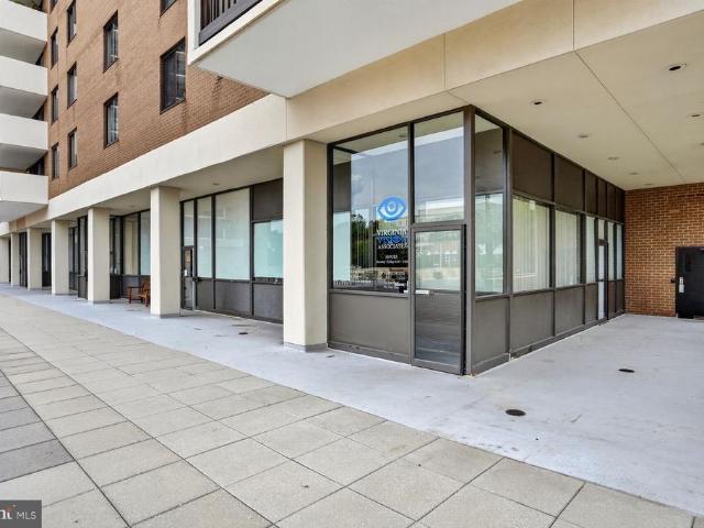 Commercial for sale in Virginia Square, Arlington