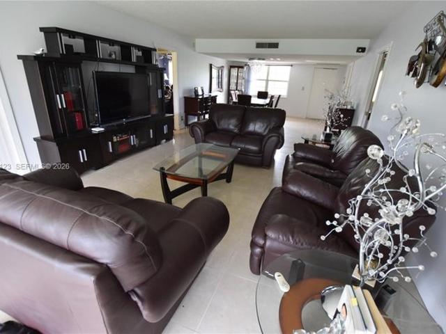 Condo for sale in Pompano Beach, Florida