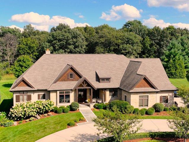House for sale in Delafield, Waukesha County