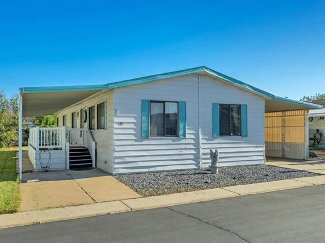 House for sale in Roy, Utah