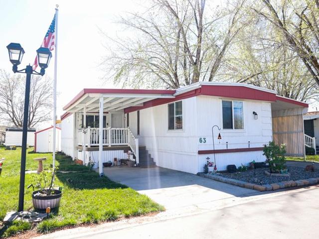 House for sale in Roy, Utah