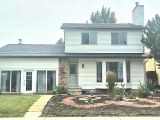 House for sale in Caledonia Park, City of Leduc