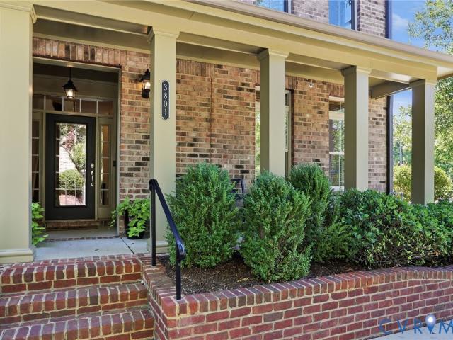 Townhouse for sale in Virginia