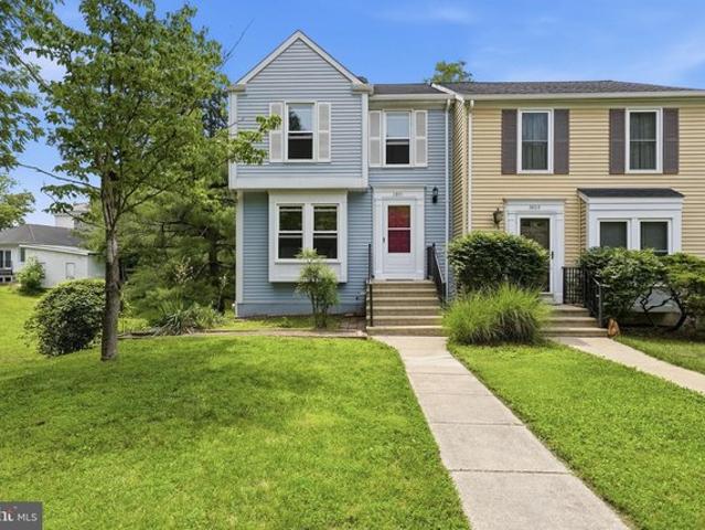 Townhouse for sale in Ellicott City, Maryland