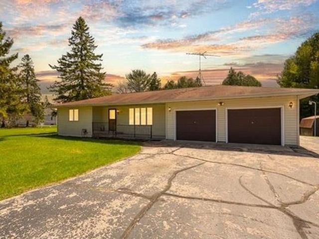 House for sale in Sturgeon Bay, Wisconsin
