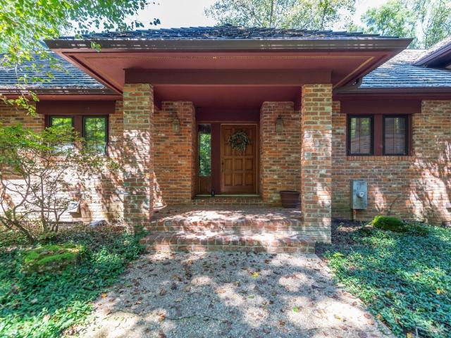 House for sale in Bloomington Of Minnesota, Indiana