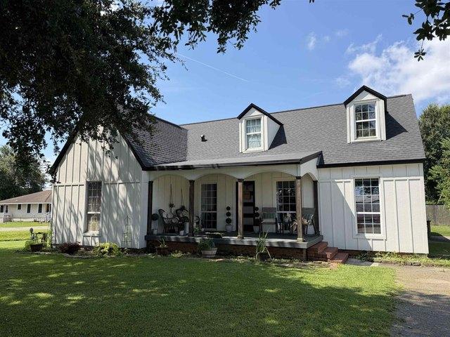 House for sale in Jefferson, Texas