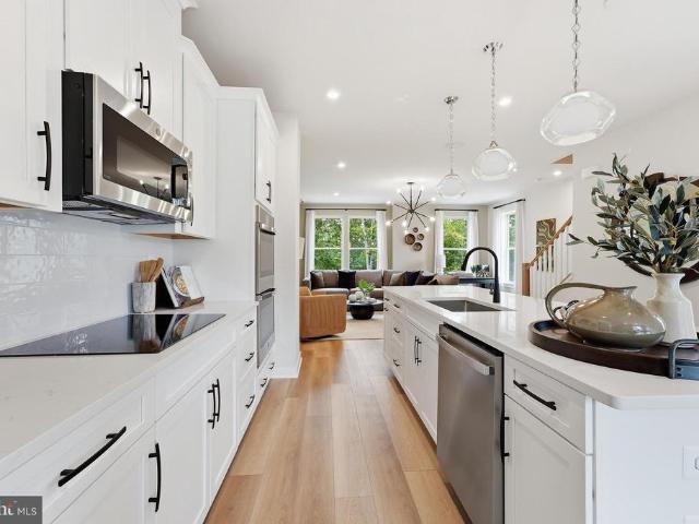 Townhouse for sale in Virginia