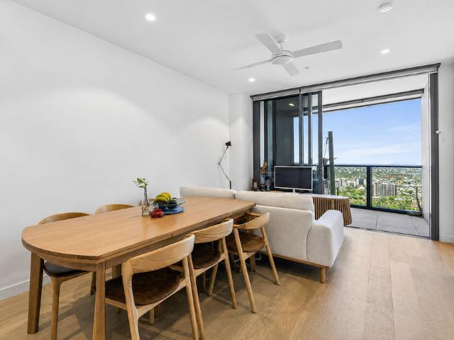 Apartment for rent in Toombul, Queensland
