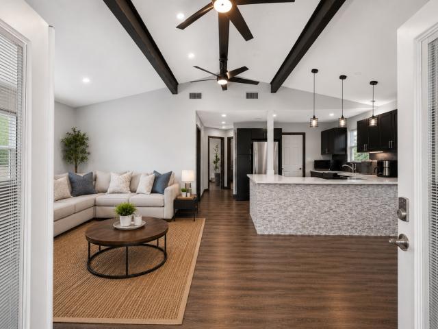Property for rent in Bacliff, Texas