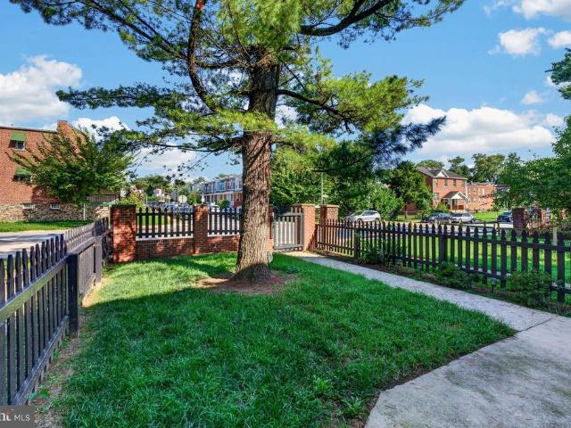 Townhouse for sale in Gibsonton, Maryland