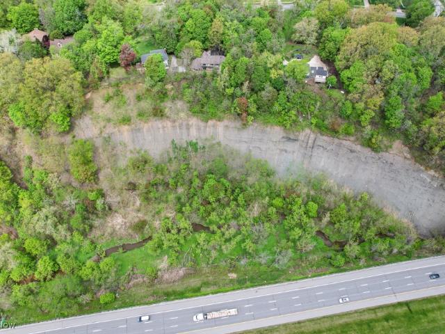 House for sale in Willoughby