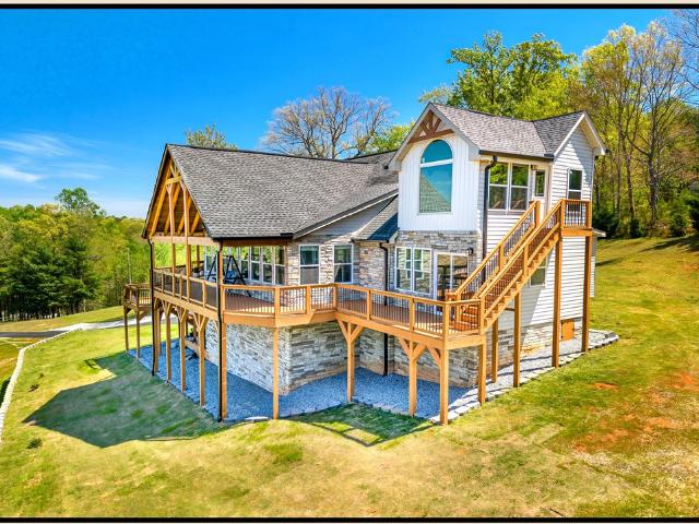 House for sale in Hendricks, Easley