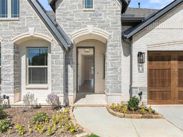 House for sale in Bedford, Tarrant County