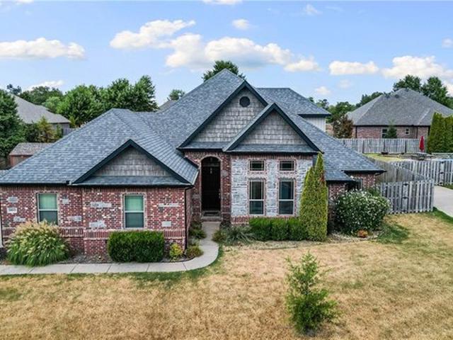 House for sale in Ark