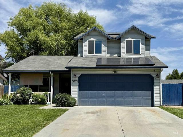 House for sale in Caldwell