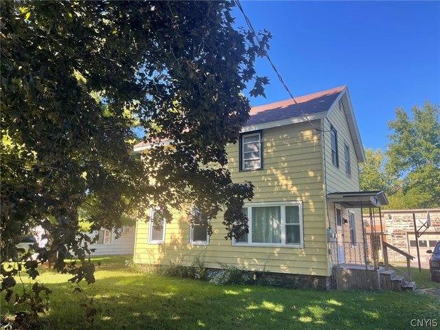 House for sale in City of Oneida, Madison County