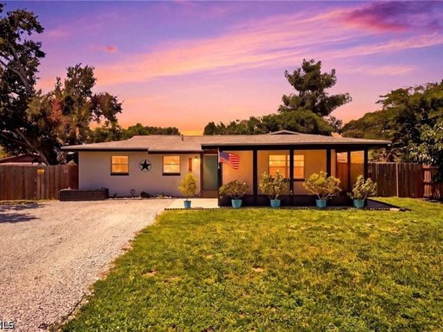House for sale in Palmona Park, North Fort Myers