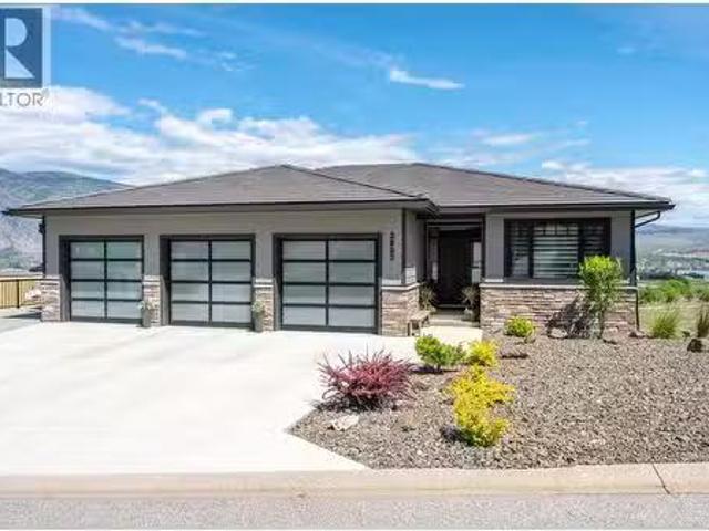 House for sale in Osoyoos, British Columbia