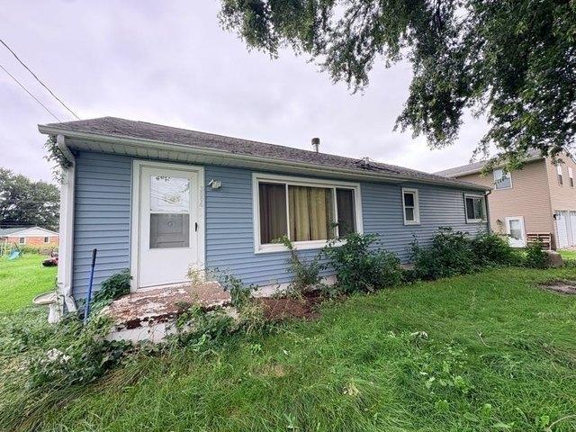 House for sale in Moline, Illinois