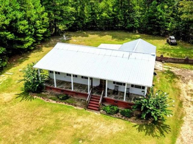 House for sale in Millry, Alabama