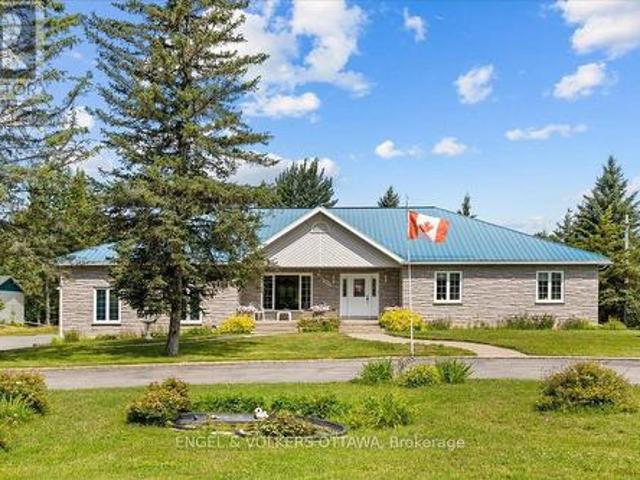 House for sale in Rideau Lakes, Ontario