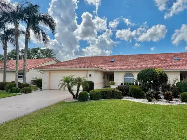 Condo for sale in Sebring