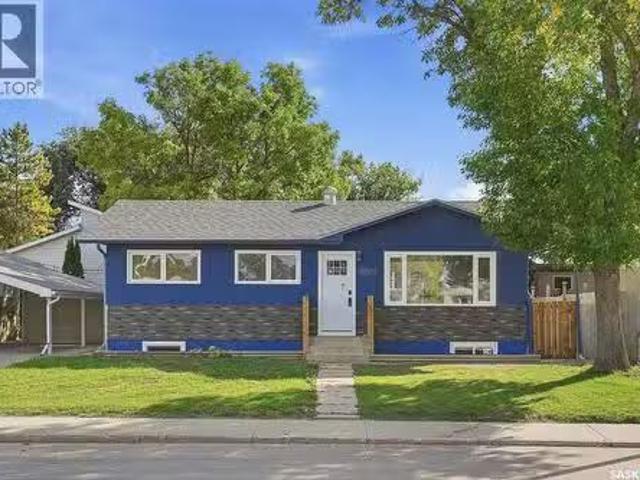 House for sale in Pacific Heights, Saskatoon