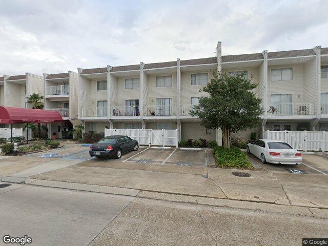 Condo for sale in Metairie, Louisiana