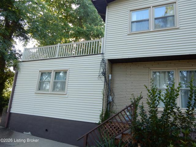 House for sale in Brooks, Kentucky