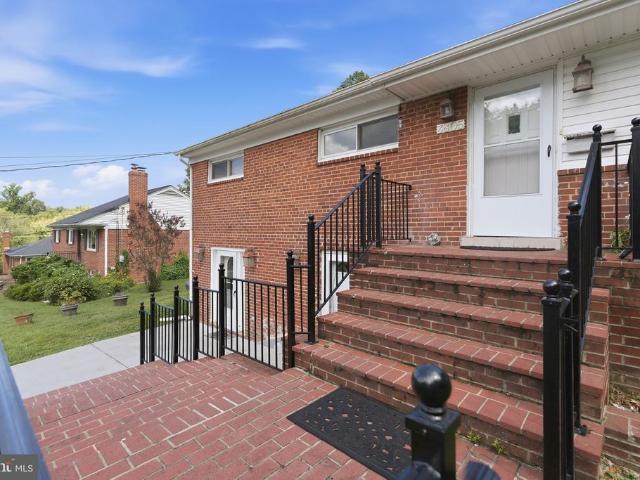House for sale in Kenwood, Annandale