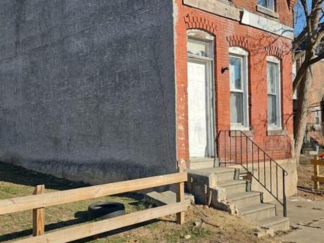 Townhouse for sale in Philadelphia, Pennsylvania