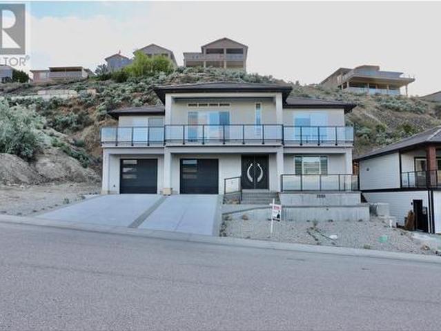 House for sale in Osoyoos House for sale in Osoyoos