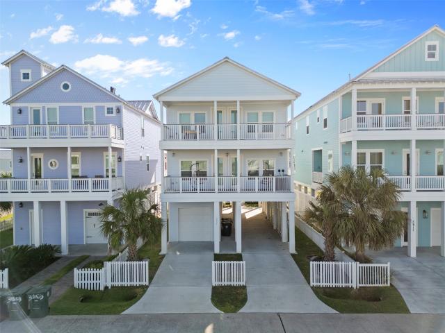 House for sale in Galveston, Texas