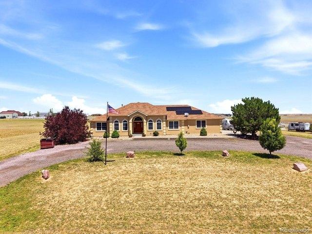 House for sale in Keenesburg, Colorado